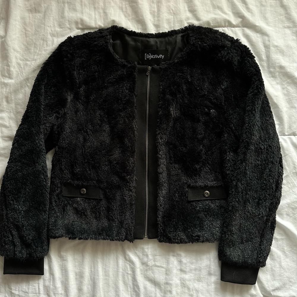 NWT Black Faux Fur Zip Up Coat - size Women's LP - ACCEPTING OFFERS